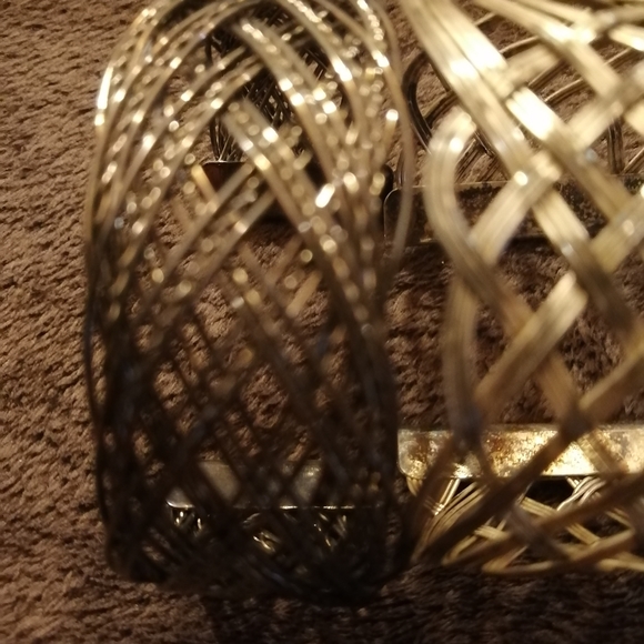 3 Metal woven bangles - Picture 3 of 8